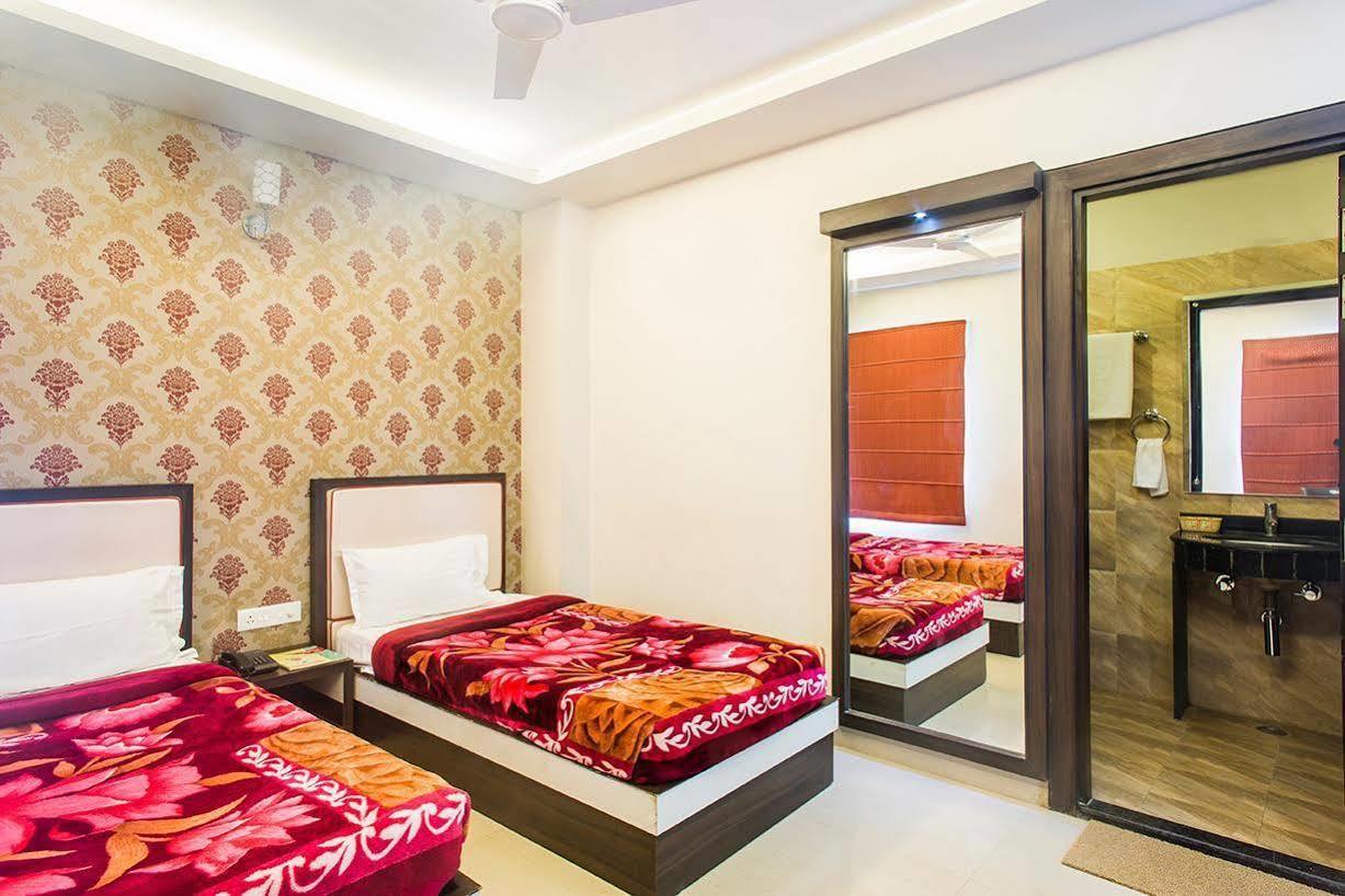 Hotel Janki International By Keymagics Varanasi Exterior foto